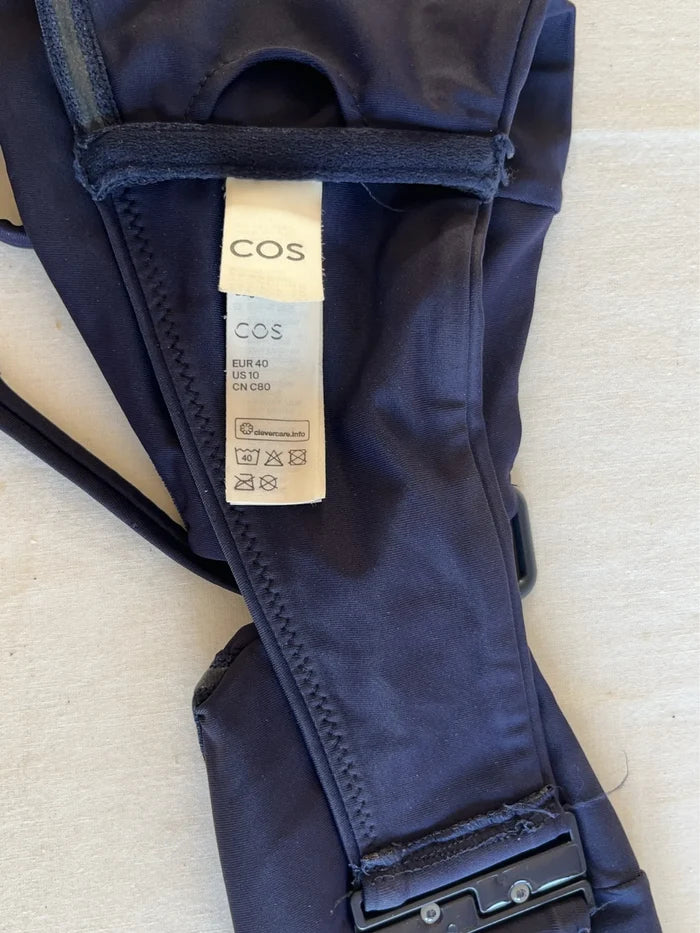 Cos-bikini