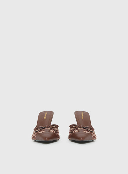 Boardroom Pointed Toe Heels Caramel Cow