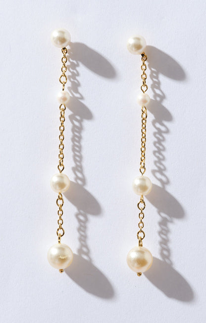 Faithy Jewels Charlotte Earrings ~ Gold/Pearl