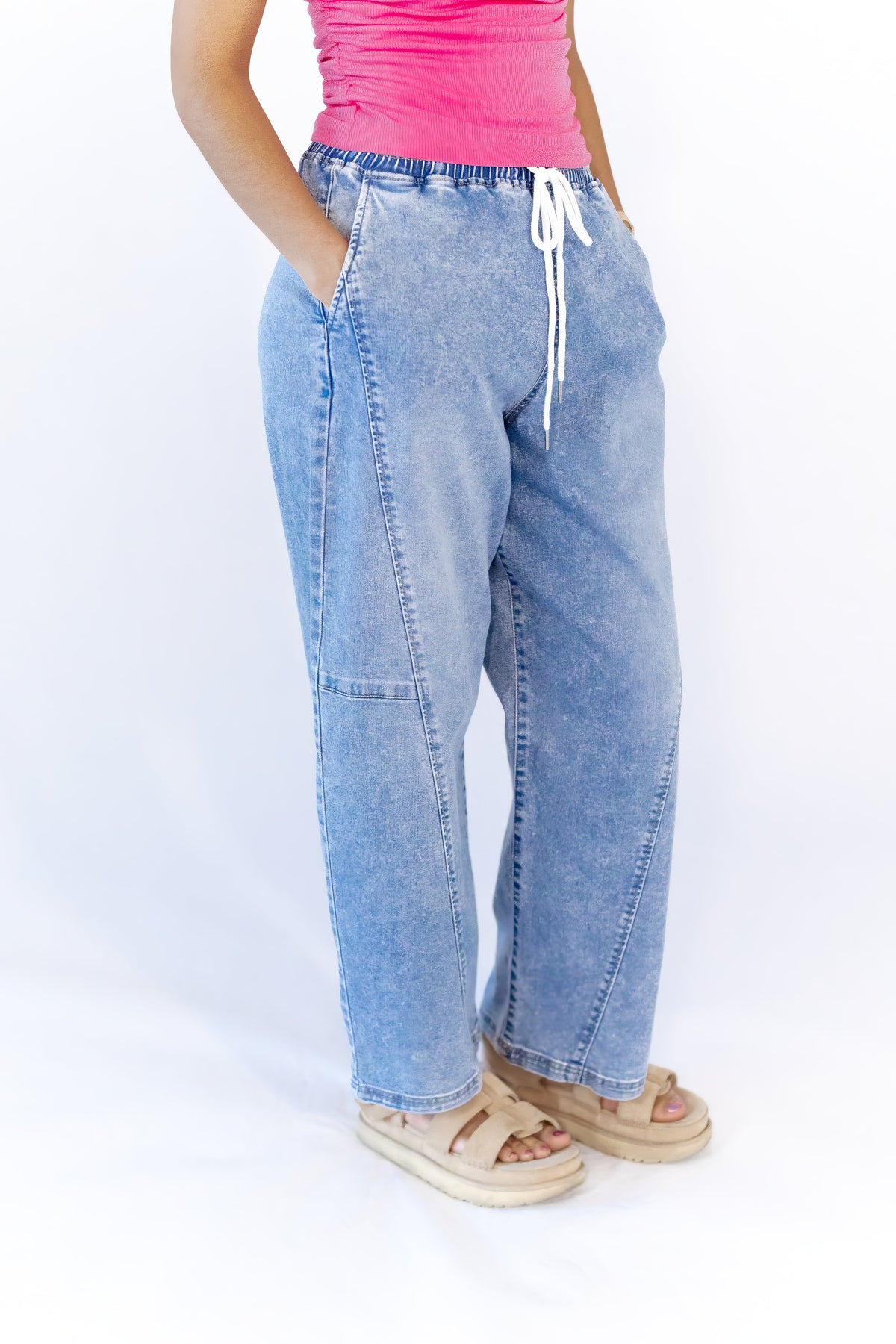 Alex Slouchy Barrel Jeans