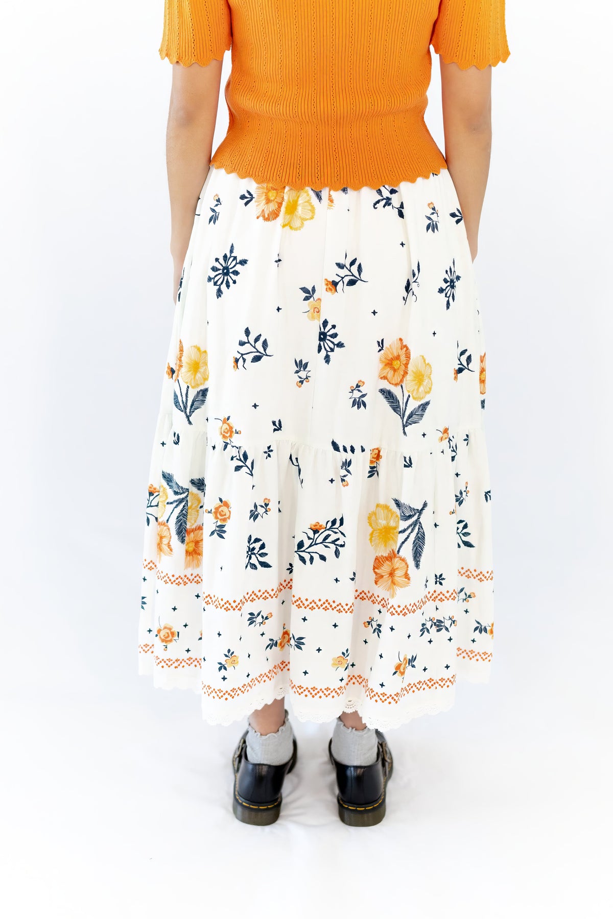 Vivi Floral Tiered Midi Skirt  ⤫ Restocked