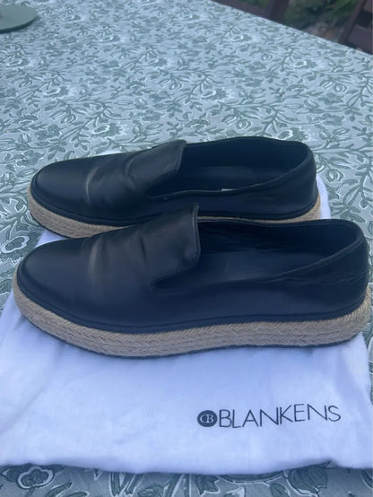 Blankens The Capri Black-skinnskor