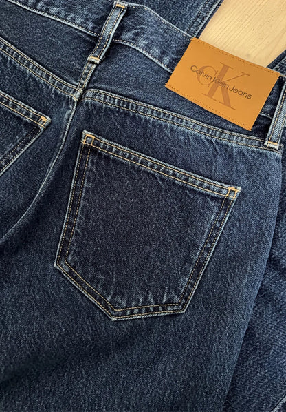 Calvin Klein Barrel Fit-jeans NWOT