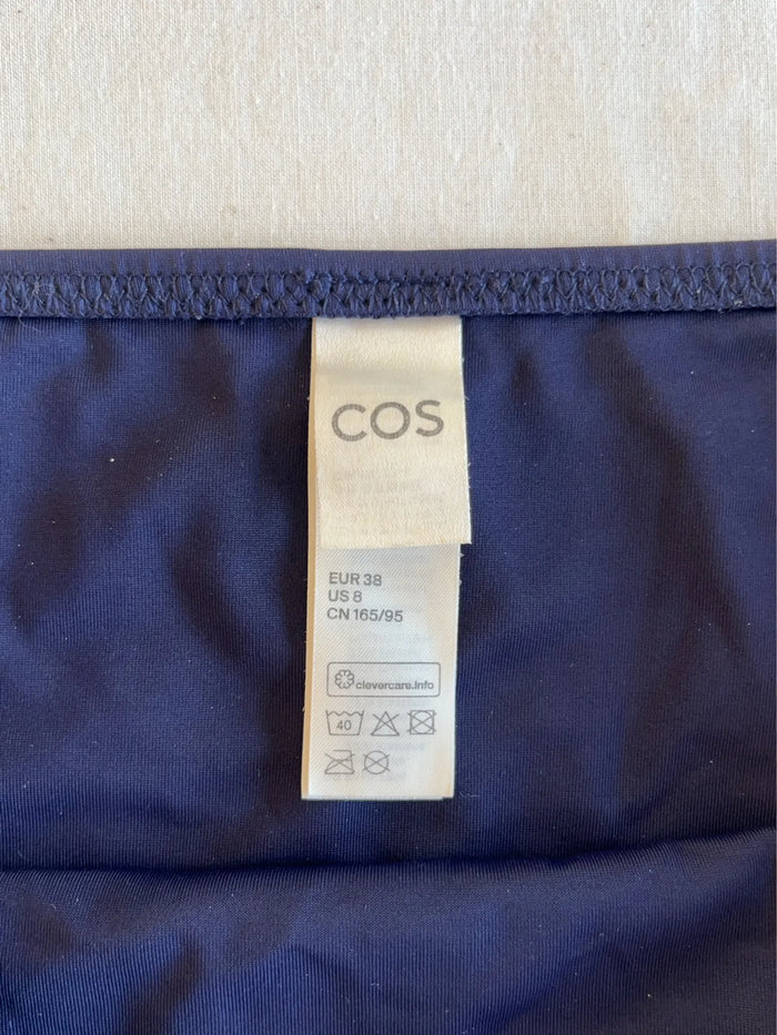 Cos-bikini