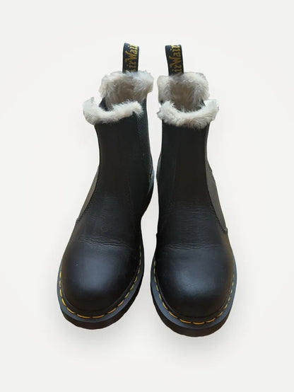 Dr. Martens Leonore-skinnvinterskor NWOT