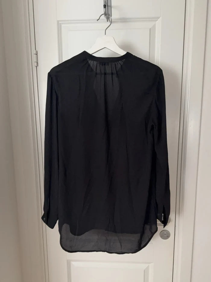 Filippa K-blus