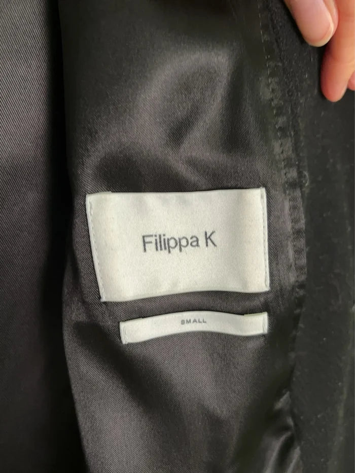 Filippa K Farah-ullkappa