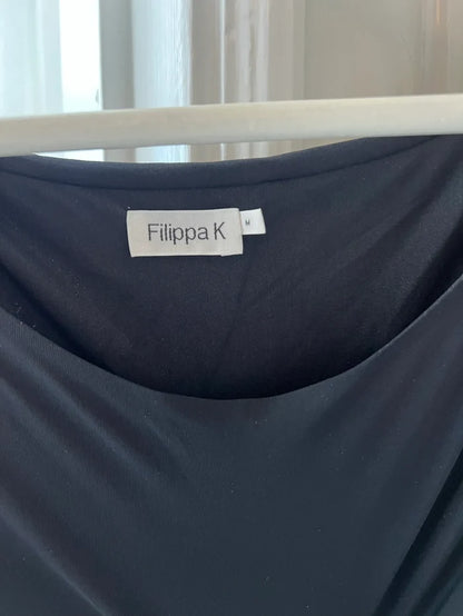 Filippa K-klänning