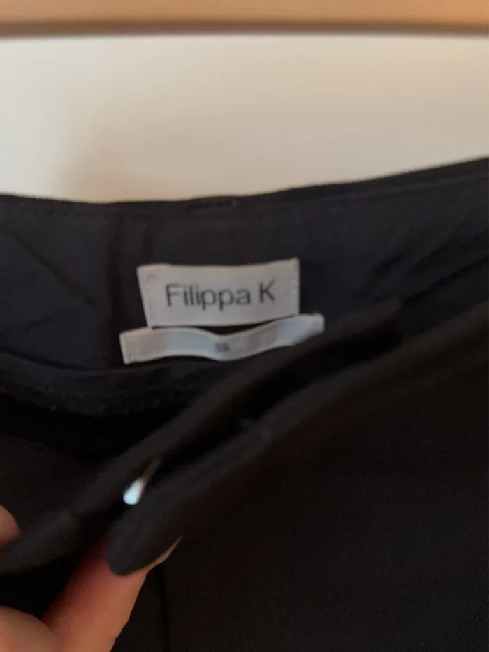 Filippa K-kostymbyxor