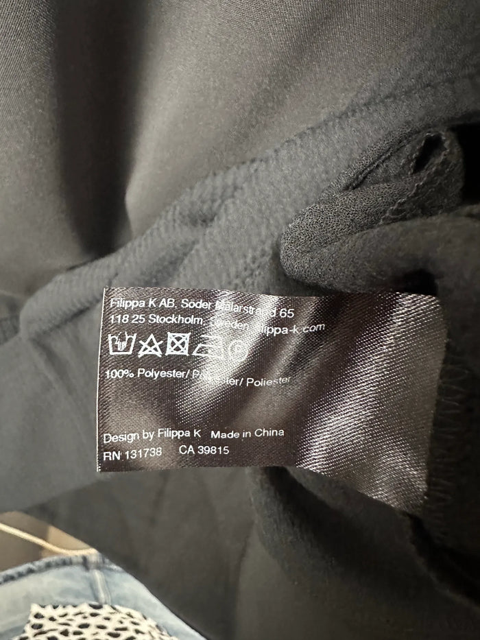 Filippa K Wrap Layer-blus