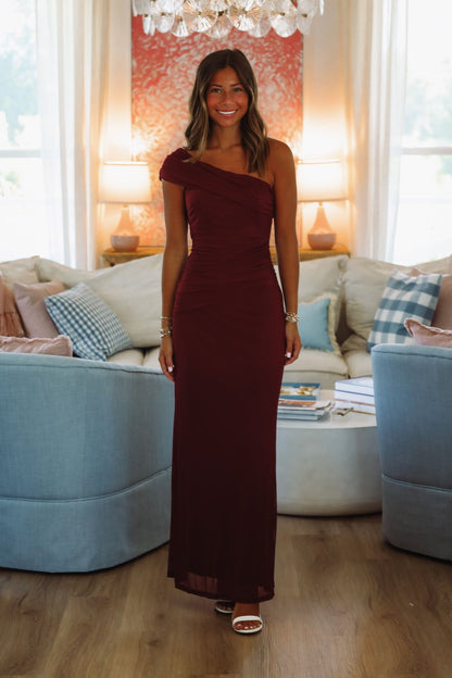Meet Glamour Maxi Dress - Wine