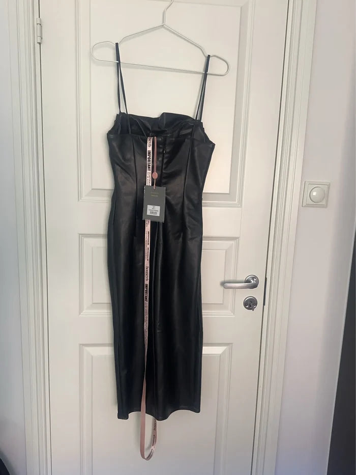 House Of Cb Luanne-klänning NWT