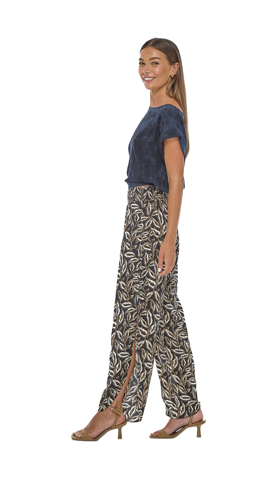 Stairway to Haven Pants - Lauris Black