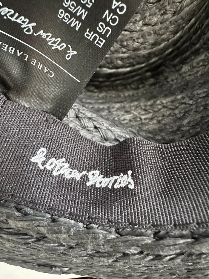 & Other Stories-hatt