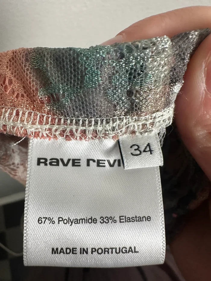 Rave Review-byxor NWOT