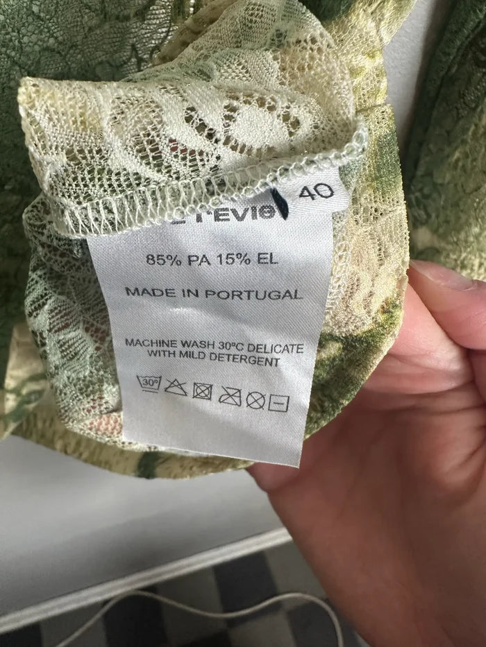 Rave Review-polotröja NWOT