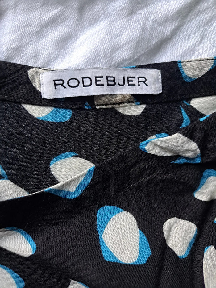 Rodebjer Hamada Nut, Med Knappning I Rygg.-blus