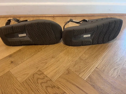 Suicoke-sandaler