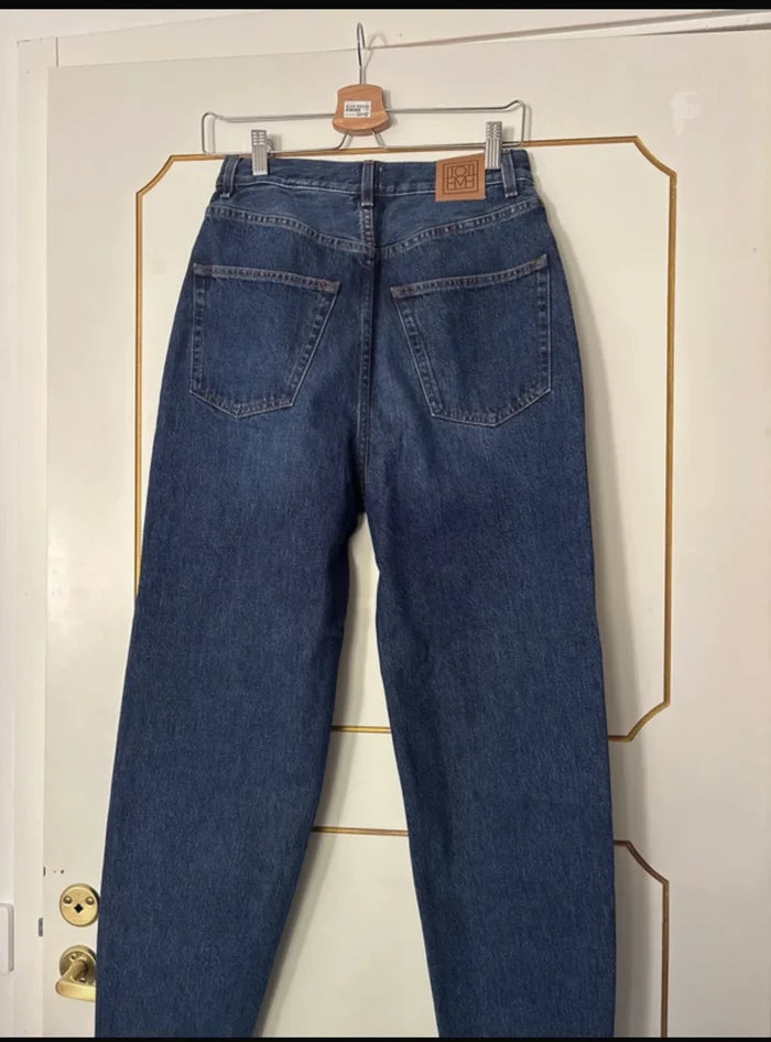 Toteme Tapered Leg Denim Dark Blu-jeans NWT